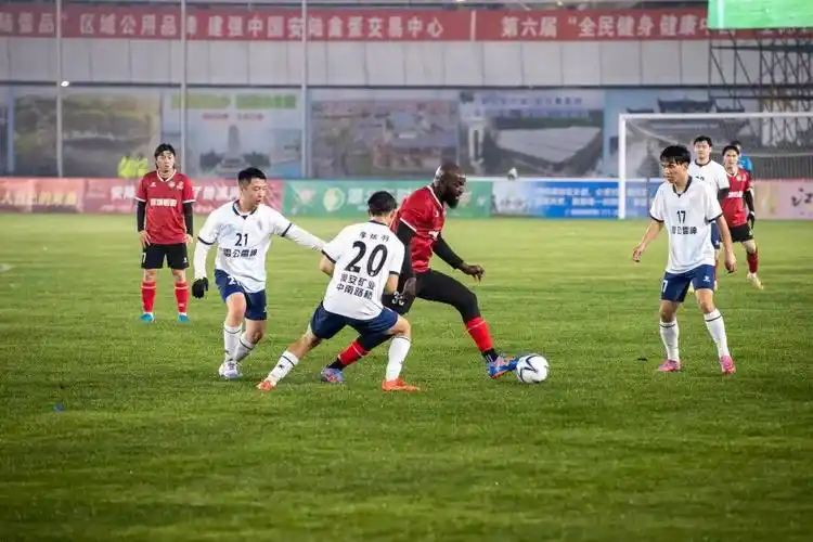 CBA联赛：山东高速 VS 新疆伊力特